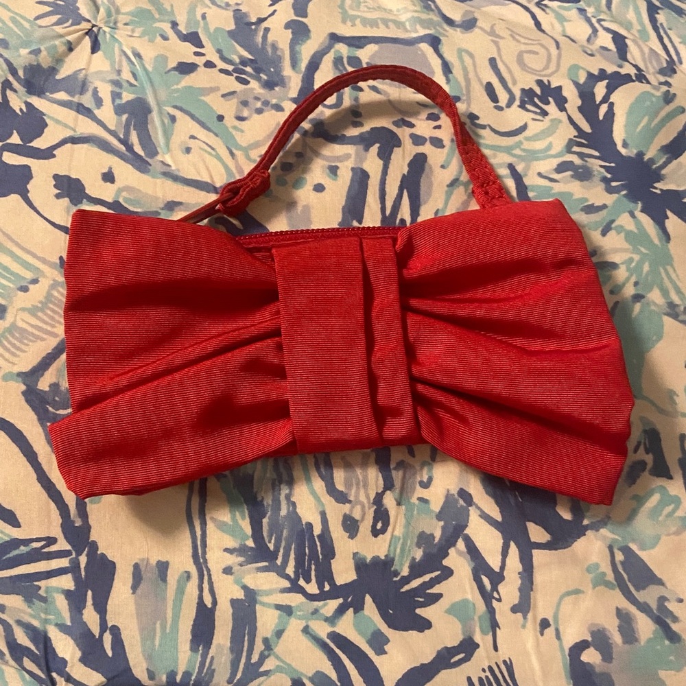 Red Bow Clutch